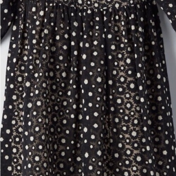 Wilfred baby doll lace mini dress with puffy sleeves - Picture 2 of 8